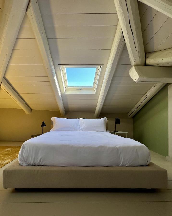 Luxury Langhe Loft Lägenhet La Morra Exteriör bild